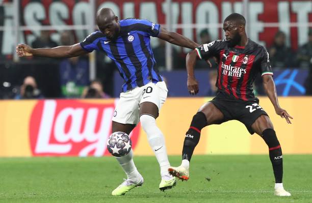 的临场应变 的临场应变