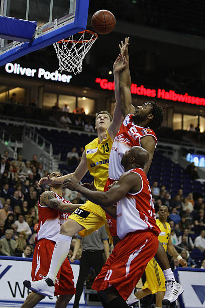 [羽毛球]世界羽毛球巡回赛总决赛小组赛：陈康乐／蒂娜VS贾一凡／张殊贤